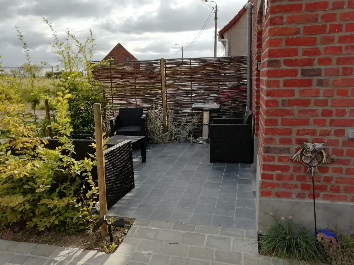 Studio Gite Eul Cat Huant Dergneau Exterior foto